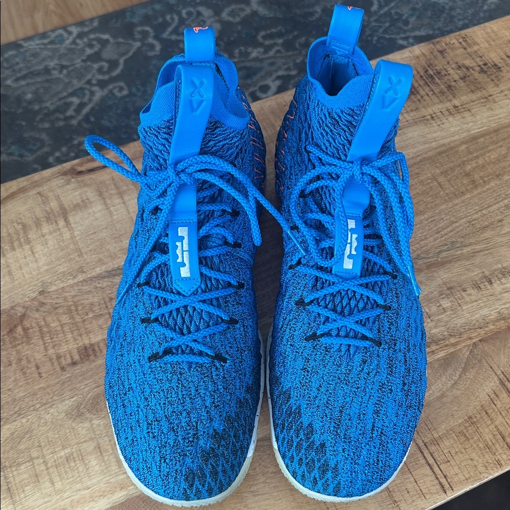 Nike LeBron 15 Zoom + Max Air setup - Picture 2 of 7